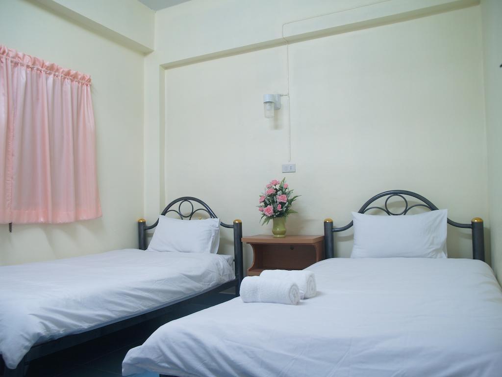 Sangaroon Hotel Pua Exterior photo